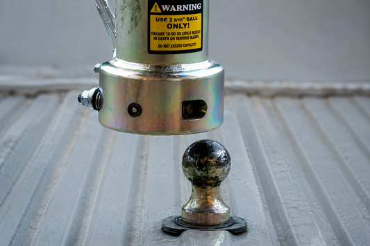 What Should You Look for in a Heavy Duty Trailer Coupler for Sale?